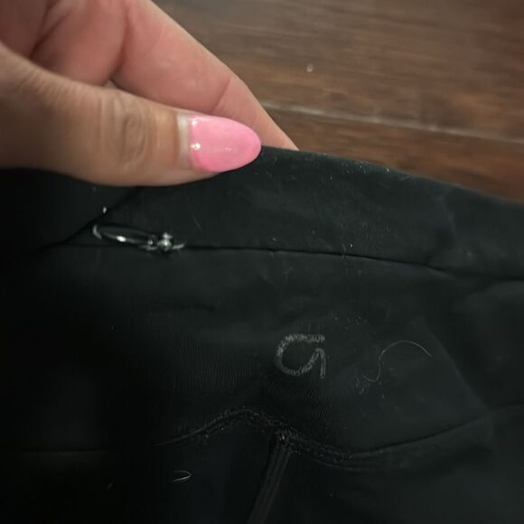 GAP Womens Size Small Black Leggings - Ankle Crop - Long GREAT CONDITION - Picture 3 of 3